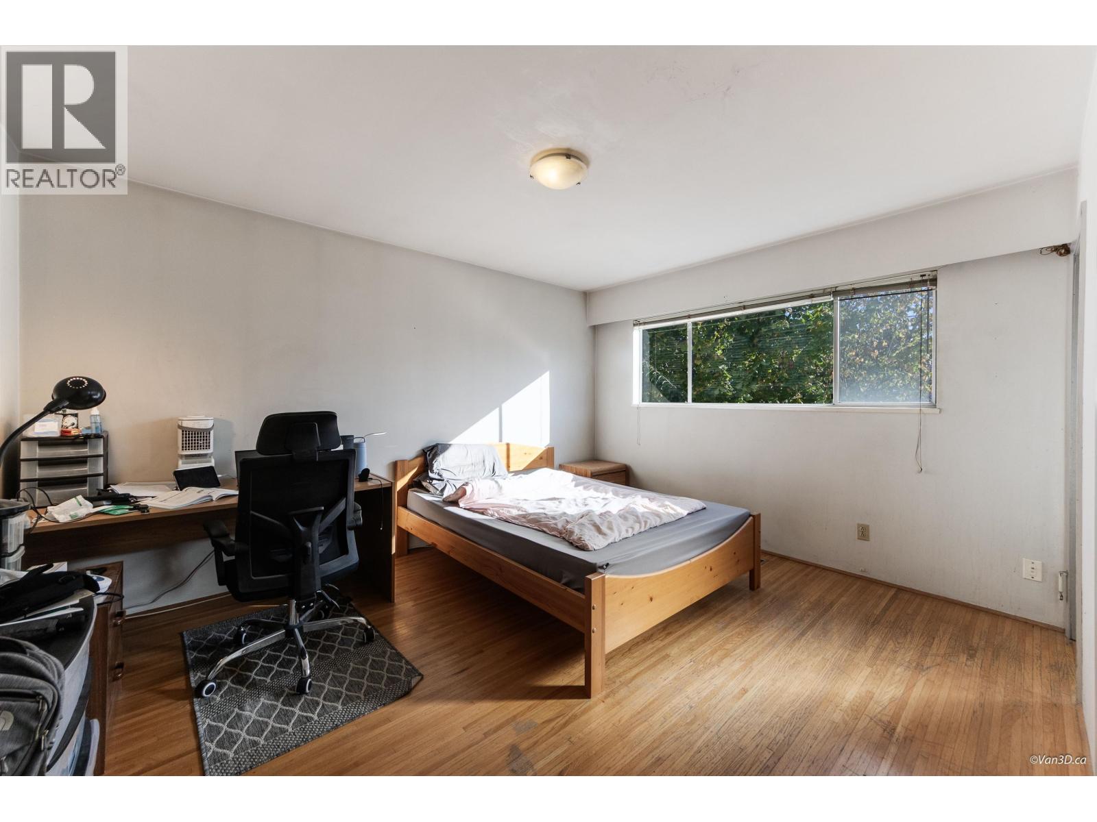 6096 Service Street, Burnaby, British Columbia  V5H 1V8 - Photo 12 - R3010750