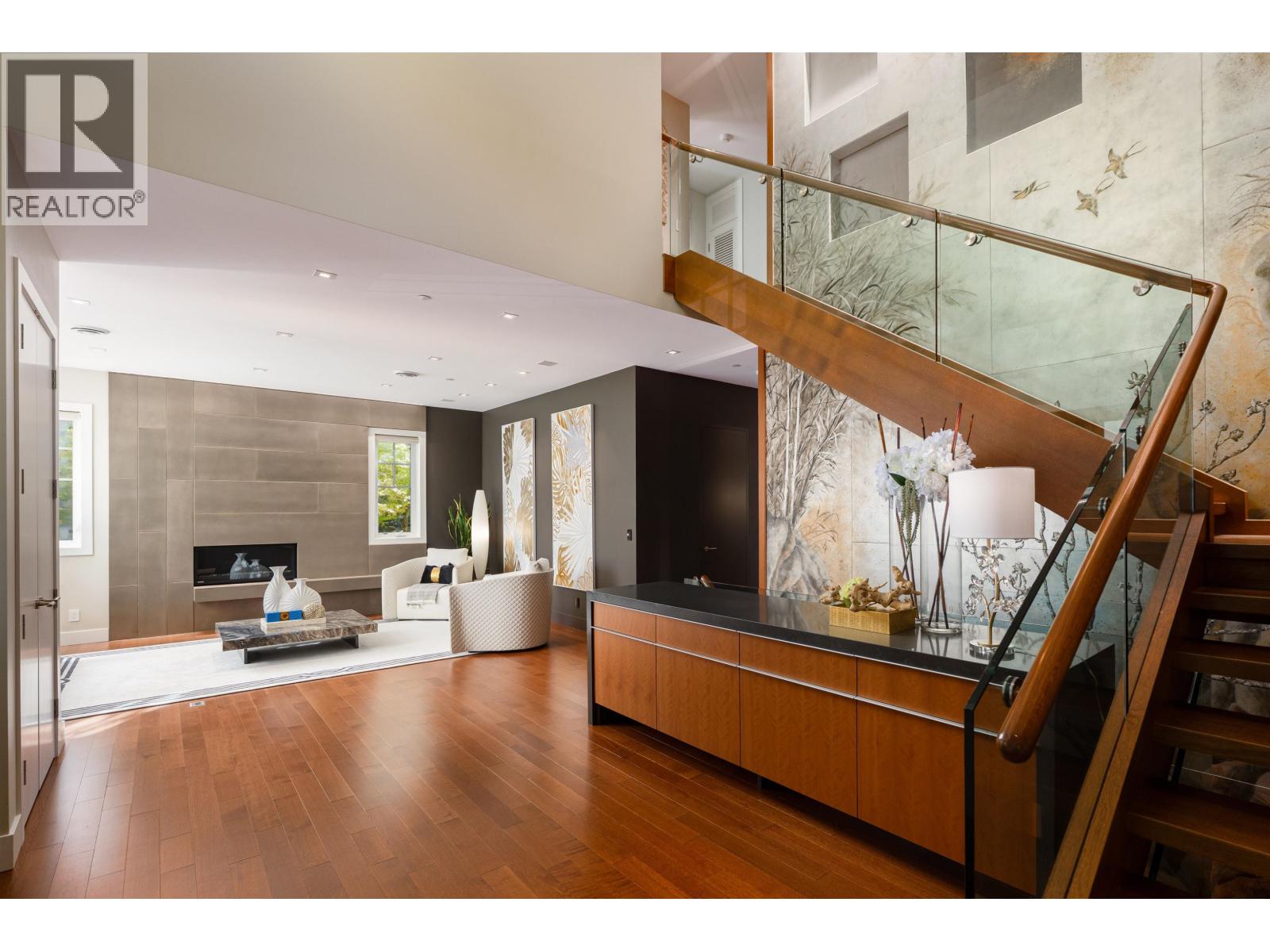 5961 Churchill Street, Vancouver, British Columbia  V6M 3H4 - Photo 3 - R3060275