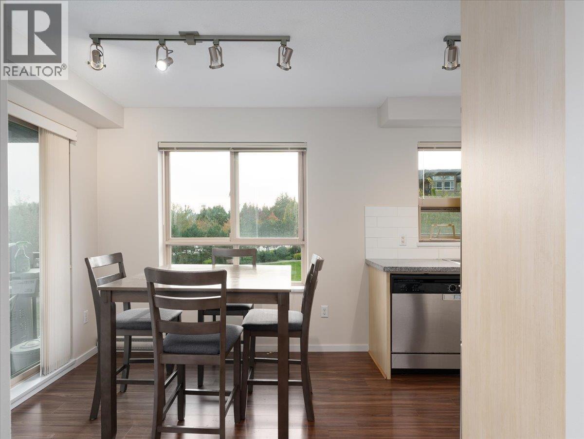 315 3178 Dayanee Springs Boulevard, Coquitlam, British Columbia  V3E 0B9 - Photo 16 - R3060075