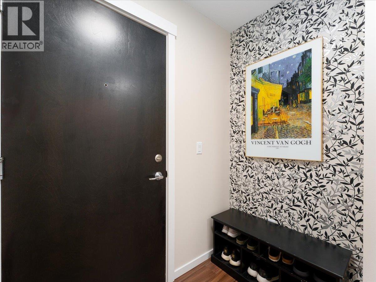 315 3178 Dayanee Springs Boulevard, Coquitlam, British Columbia  V3E 0B9 - Photo 3 - R3060075
