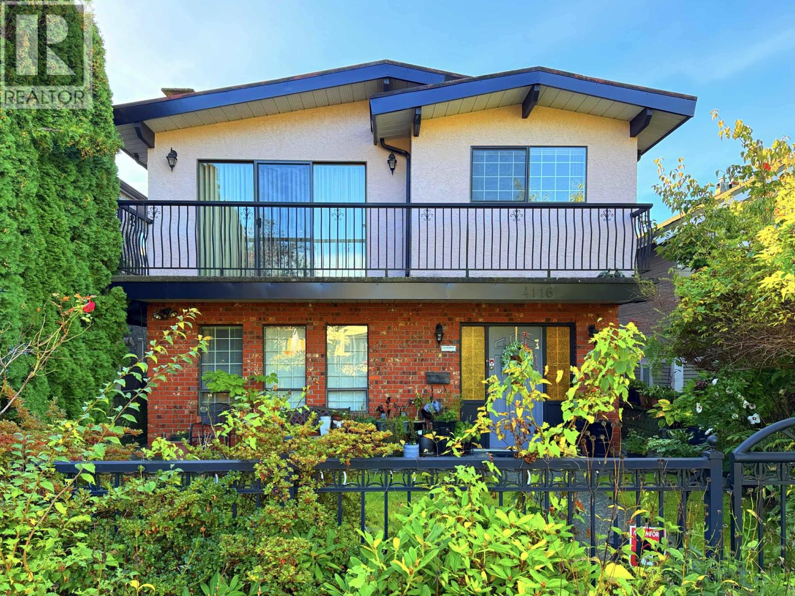 4116 Oxford Street, Burnaby, British Columbia  V5C 1C9 - Photo 1 - R3059867