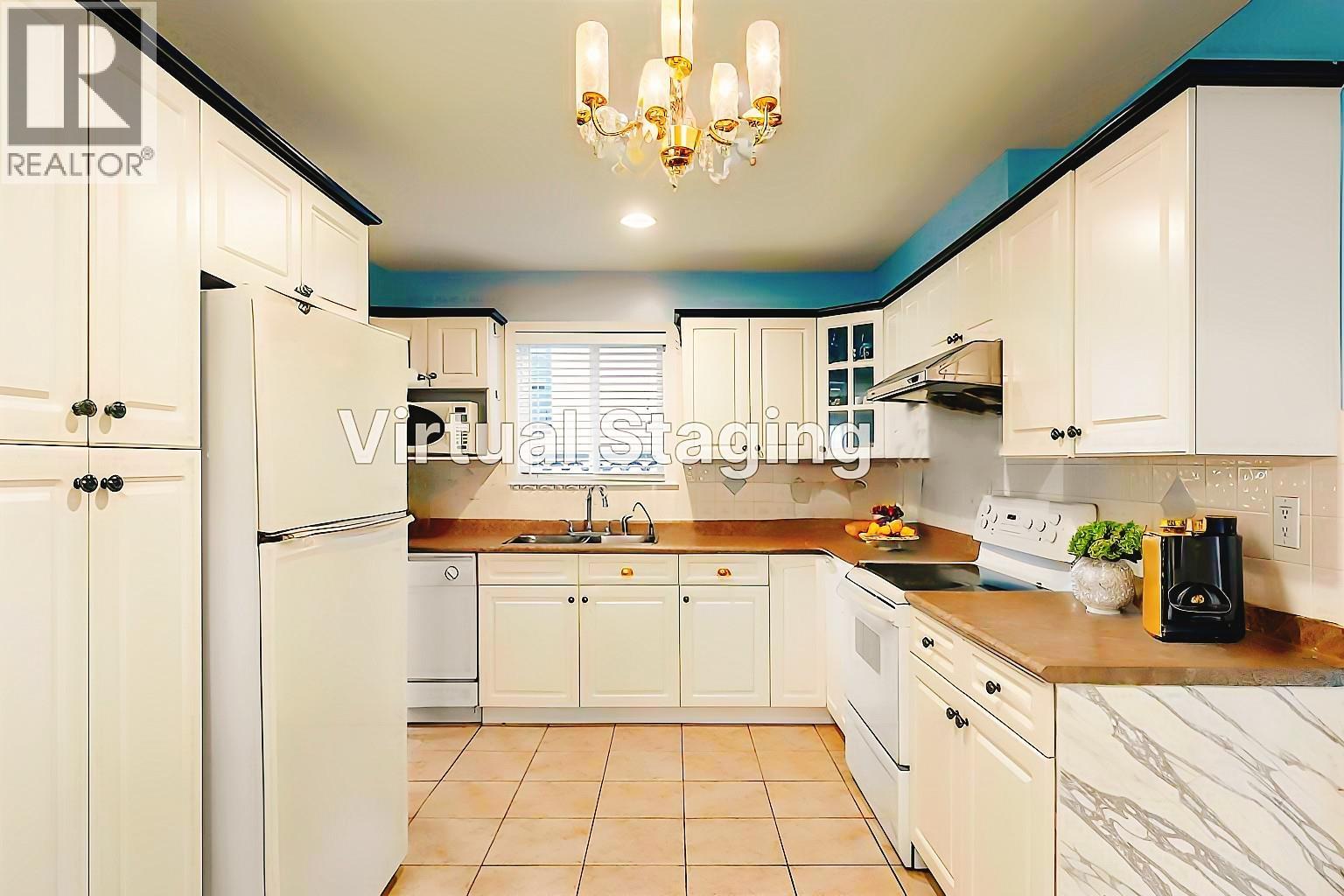 5057 Dominion Street, Burnaby, British Columbia  V5G 1C8 - Photo 8 - R3060061