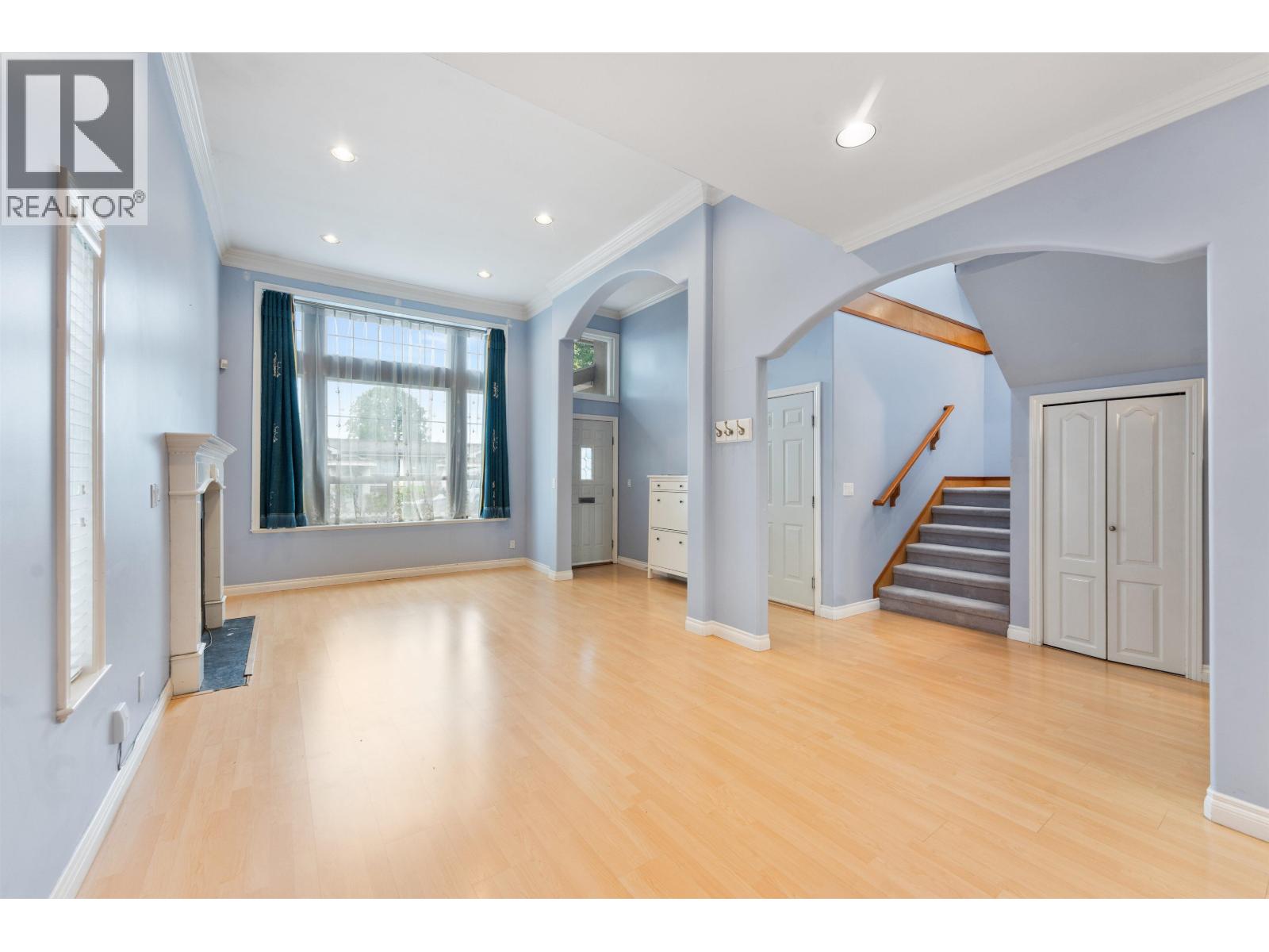7573 17th Avenue, Burnaby, British Columbia  V3N 1L6 - Photo 6 - R3060094