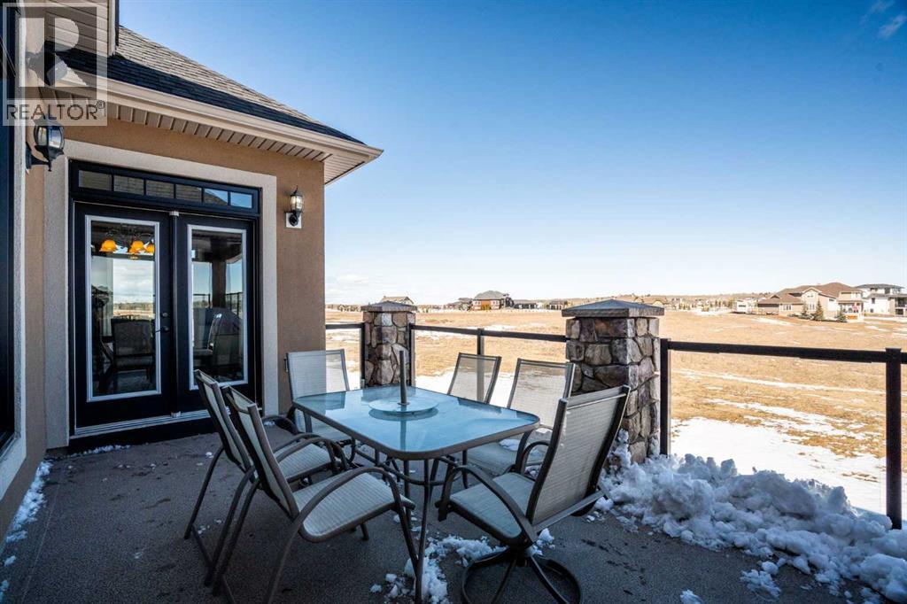 124 Grizzly Rise, Rural Rocky View County, Alberta  T4C 0B5 - Photo 48 - A2211387