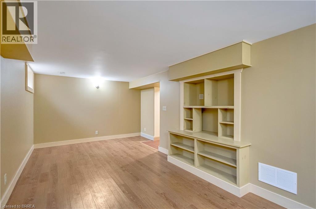 25 Broadway Street E, Paris, Ontario  N3L 2R3 - Photo 27 - 40780695