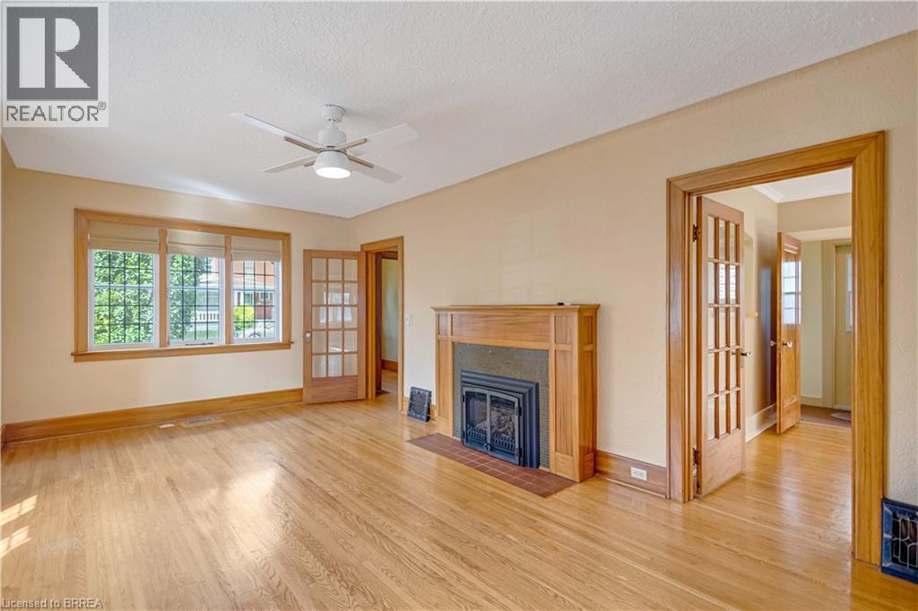 25 Broadway Street E, Paris, Ontario  N3L 2R3 - Photo 6 - 40780695