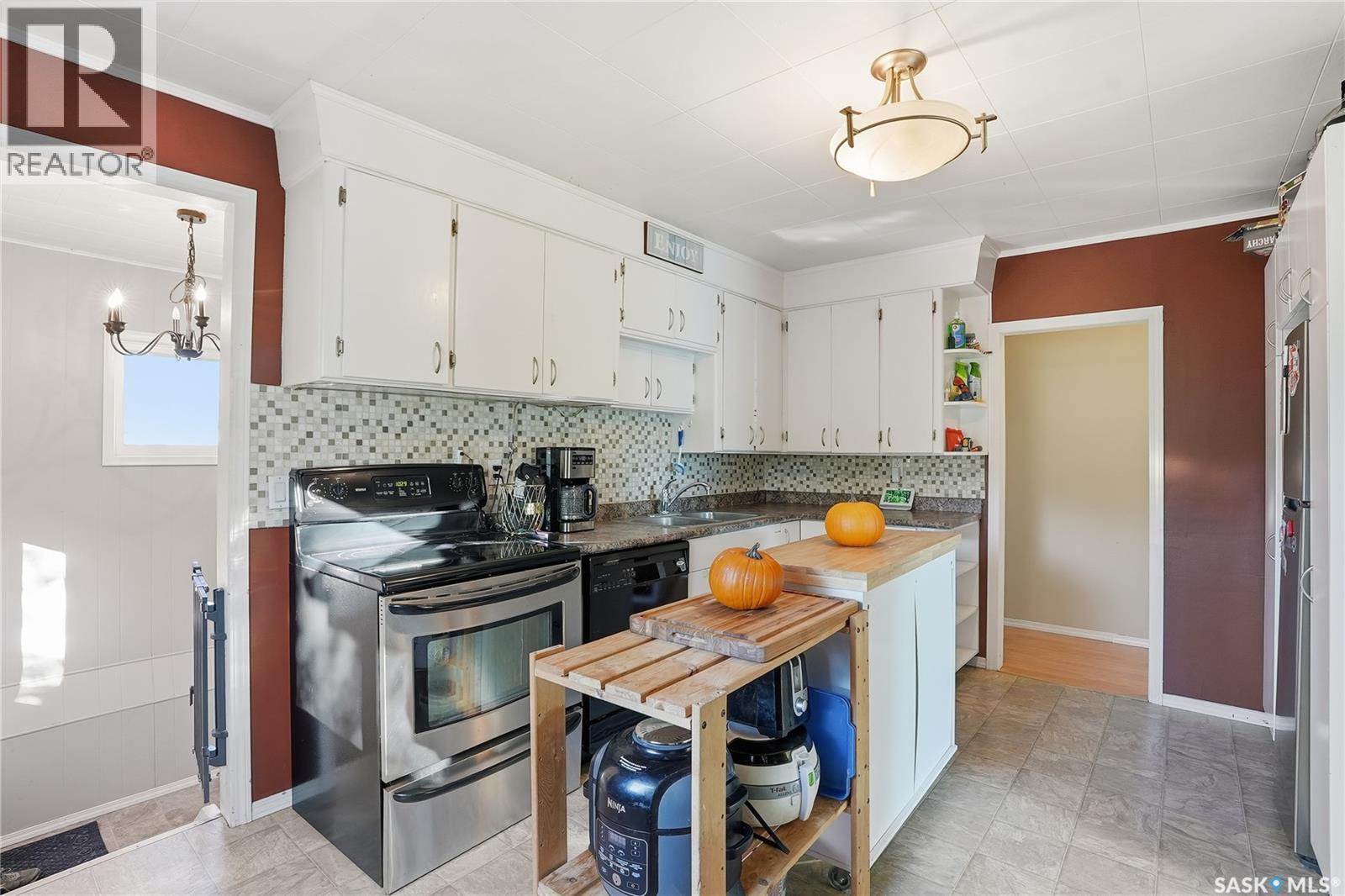 620 Miles Street, Asquith, Saskatchewan  S0K 0J0 - Photo 10 - SK021302