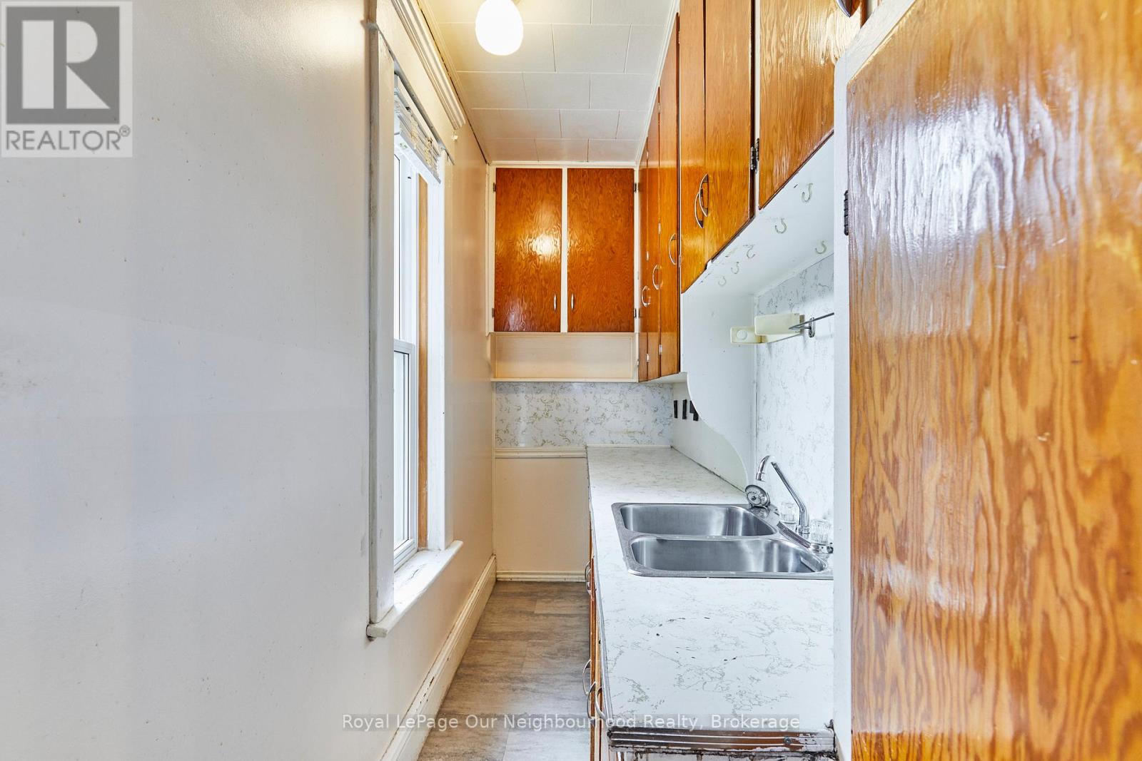 444 George Street S, Peterborough, Ontario  K9J 3E3 - Photo 6 - X12473026