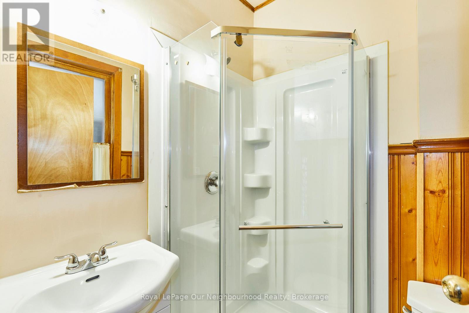 444 George Street S, Peterborough, Ontario  K9J 3E3 - Photo 7 - X12473026