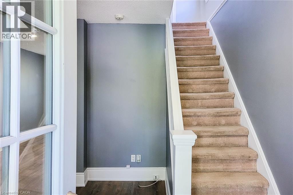 449 Hughson Street N, Hamilton, Ontario  L8L 4N4 - Photo 4 - 40779533