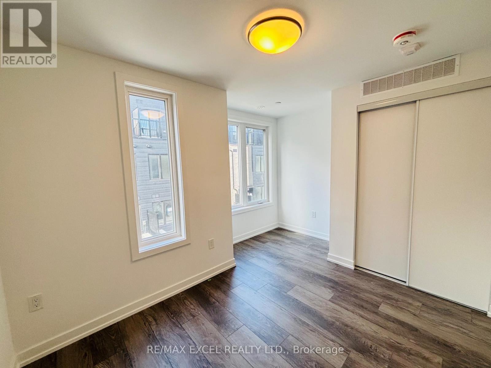 54 - 10 Calamint Lane, Toronto, Ontario  M1W 2H1 - Photo 22 - E12469746