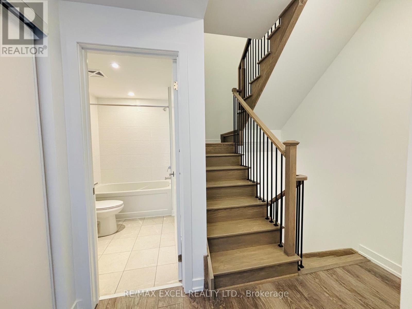 54 - 10 Calamint Lane, Toronto, Ontario  M1W 2H1 - Photo 18 - E12469746
