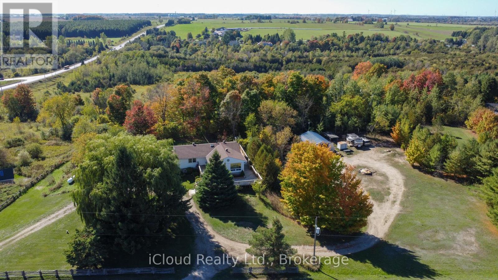 29 Grand View Road, Amaranth, Ontario  L9W 5L9 - Photo 3 - X12472952