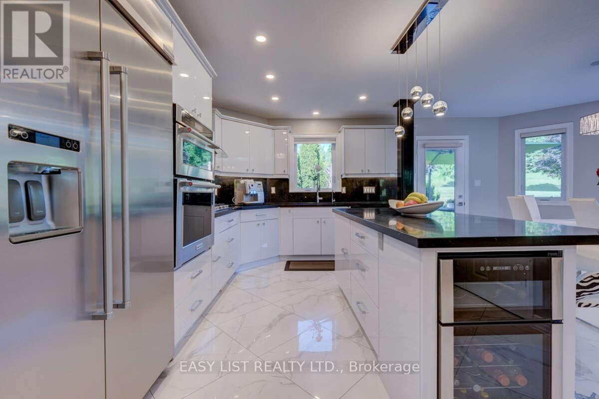 5 - 10 Zimmerman Drive, Caledon, Ontario  L7E 4C2 - Photo 6 - W12348226