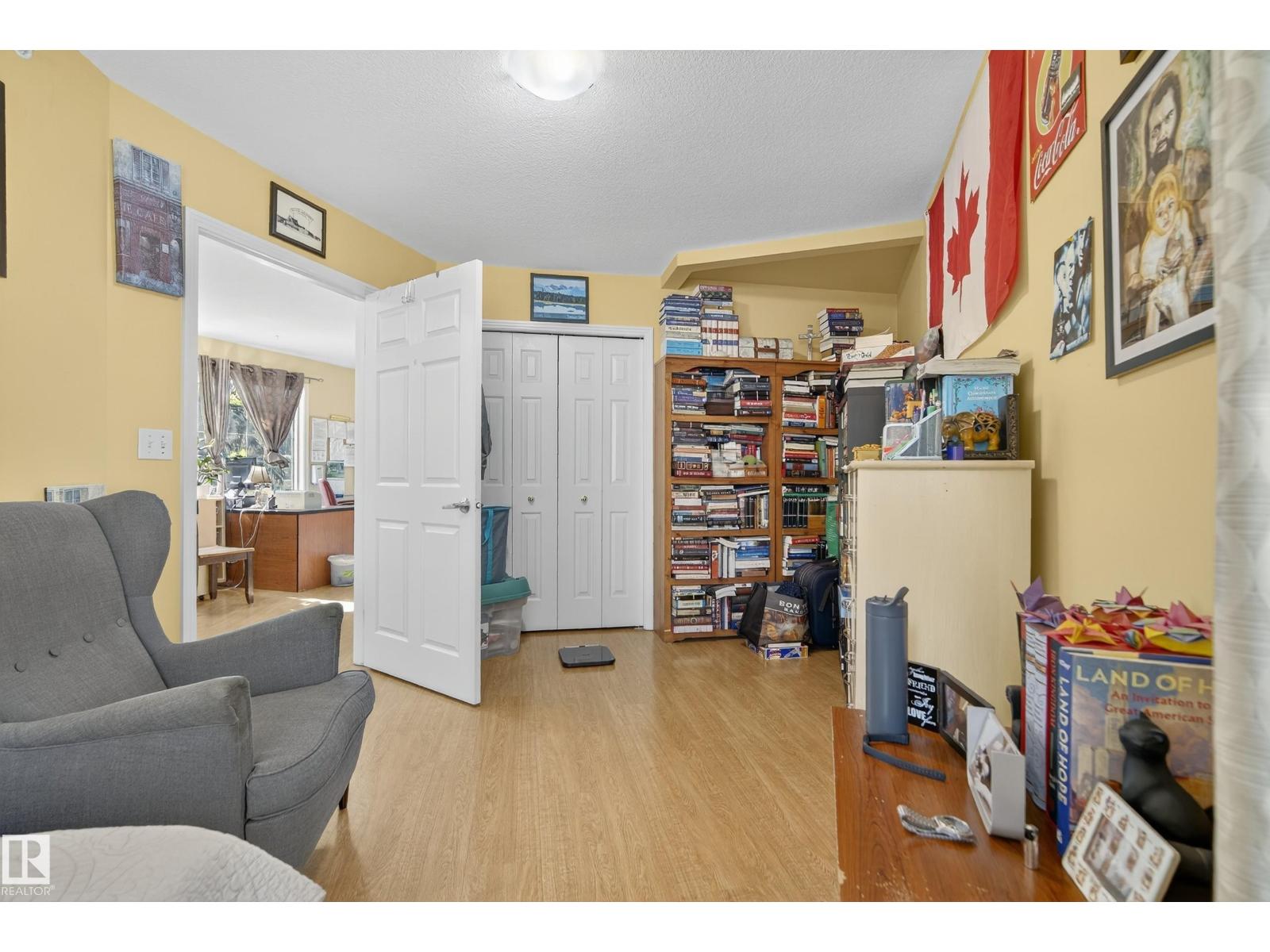 9823 142 St Nw, Edmonton, Alberta  T5N 2N3 - Photo 19 - E4462906