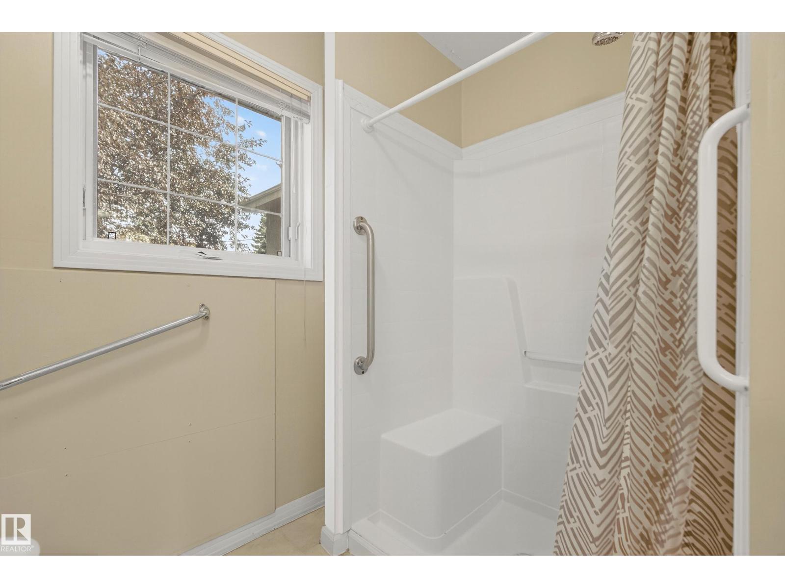 9823 142 St Nw, Edmonton, Alberta  T5N 2N3 - Photo 21 - E4462906
