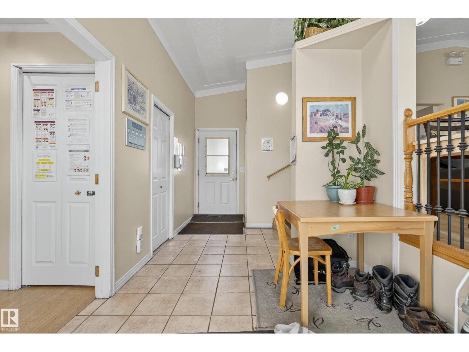 9823 142 St Nw, Edmonton, Alberta  T5N 2N3 - Photo 4 - E4462906
