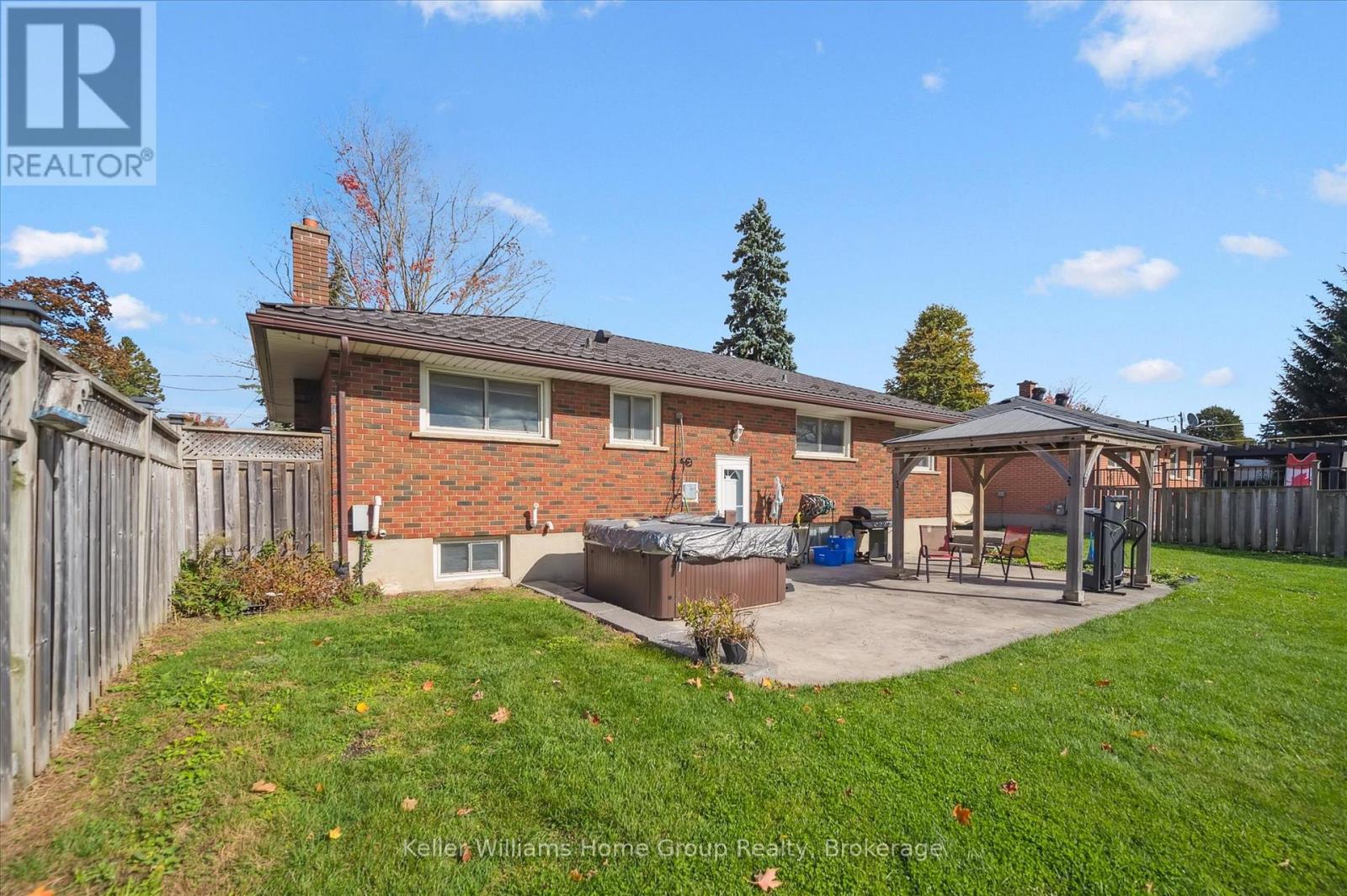 5 Bergin Avenue, Centre Wellington (Fergus), Ontario  N1M 1A7 - Photo 39 - X12469894