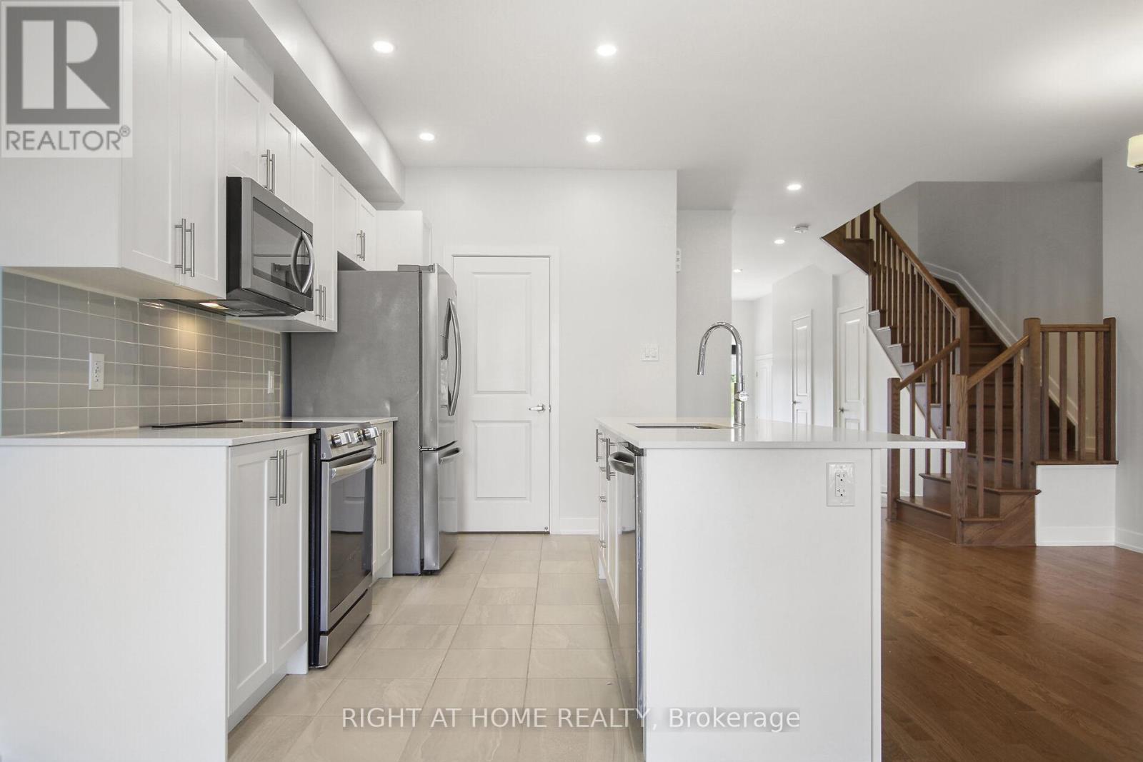 534 Corretto Place, Ottawa, Ontario  K2J 6Z1 - Photo 38 - X12473024