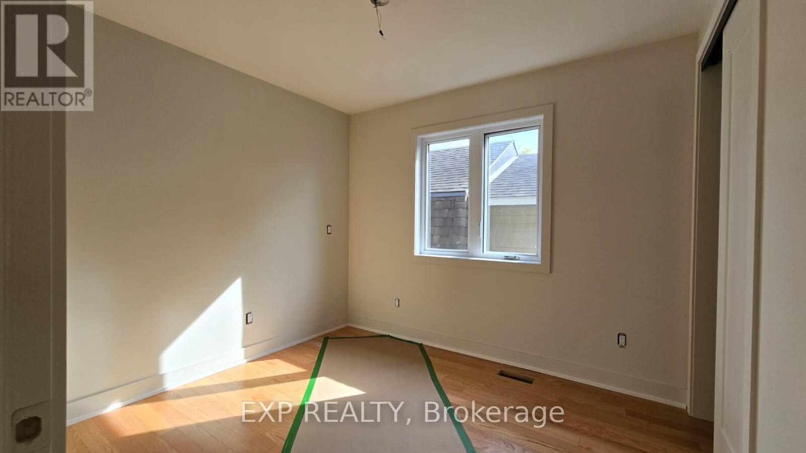 #a - 514 Roosevelt Avenue, Ottawa, Ontario  K2A 1Z8 - Photo 16 - X12473032