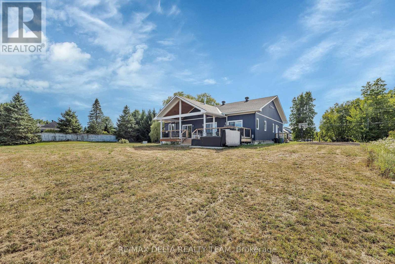 4645 Mcneely Rd Road, Ottawa, Ontario  K4B 1J1 - Photo 30 - X12473067