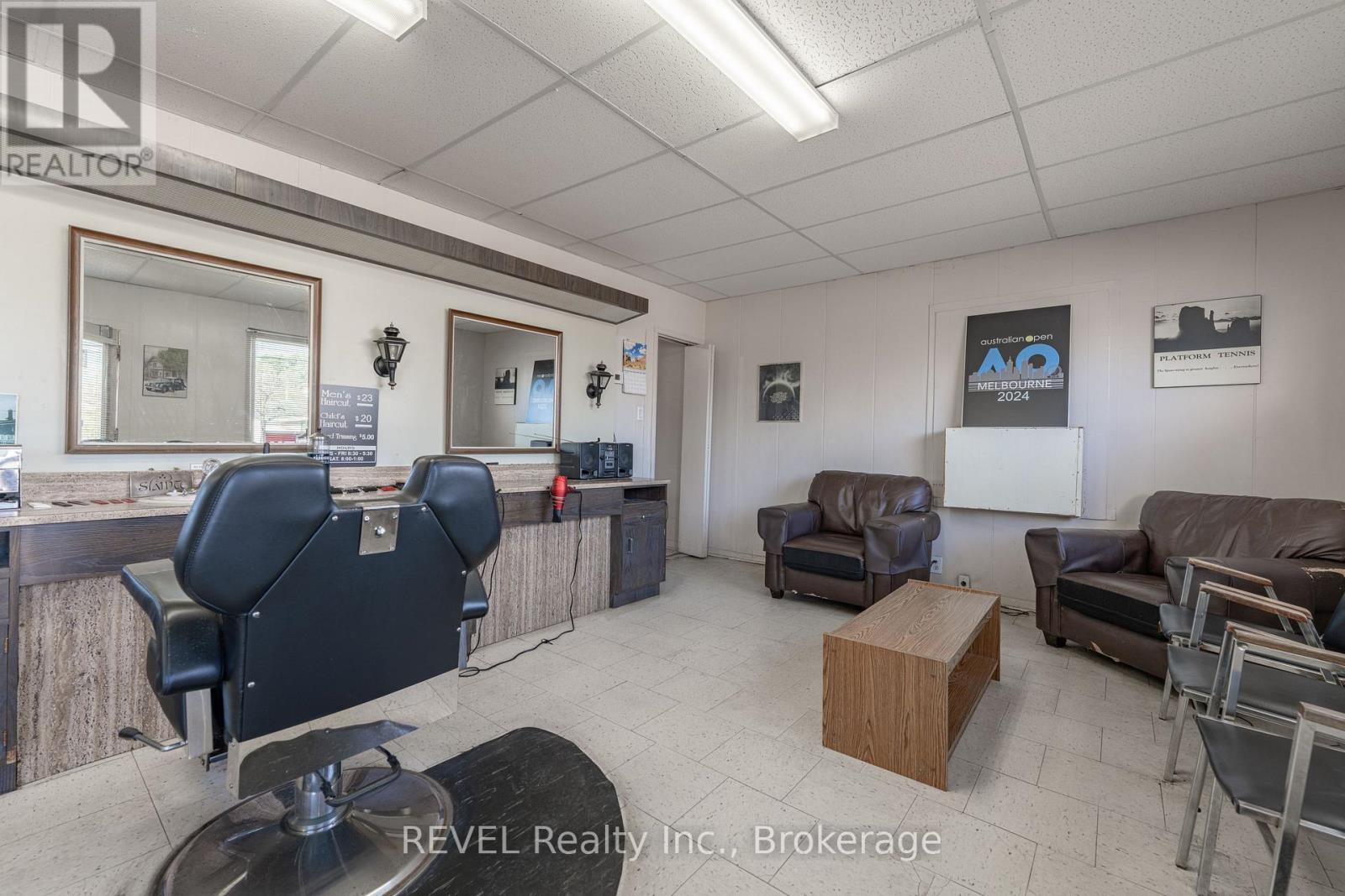 69 Hartzel Road, St. Catharines, Ontario  L2P 1M6 - Photo 10 - X12473055