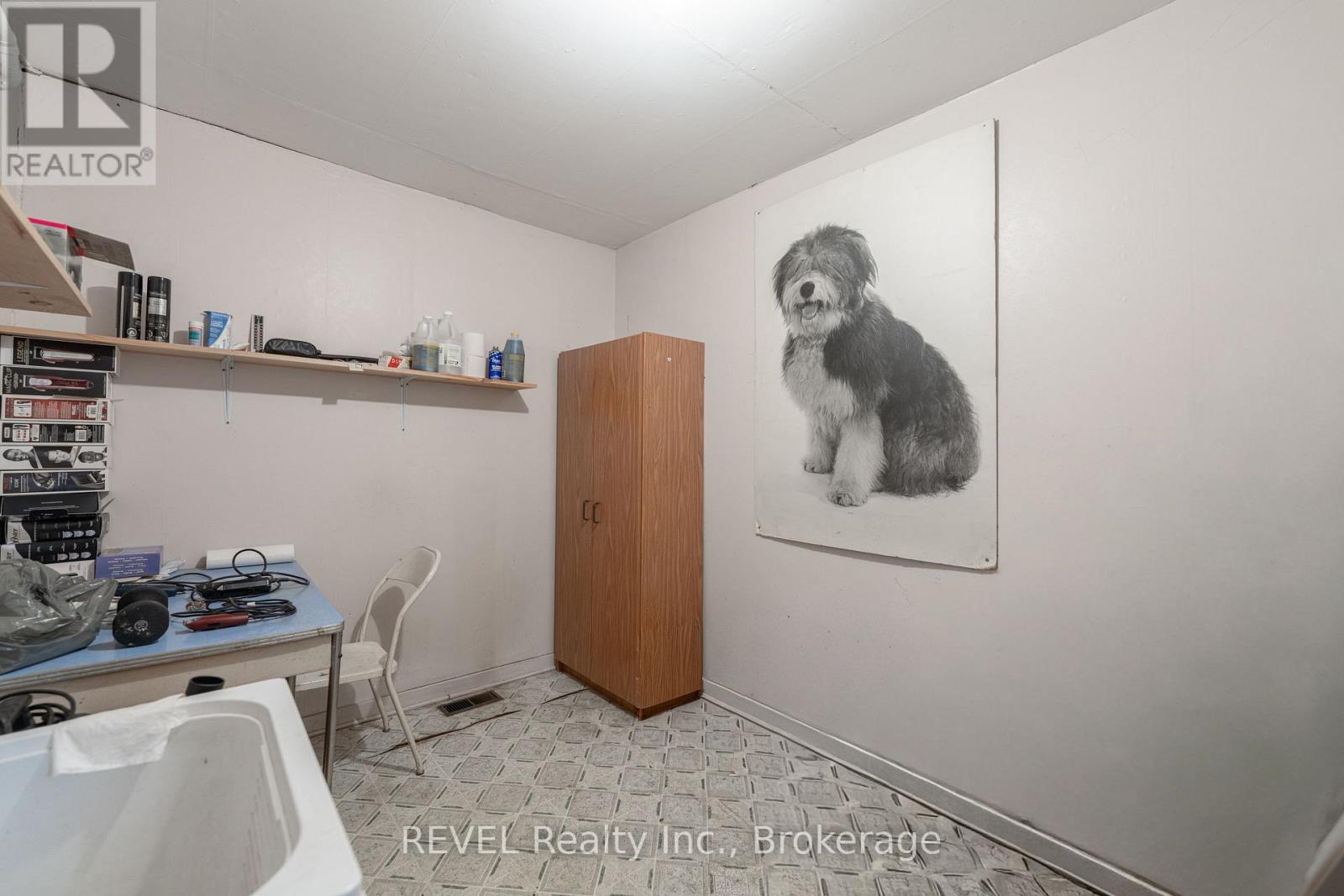 69 Hartzel Road, St. Catharines, Ontario  L2P 1M6 - Photo 12 - X12473055