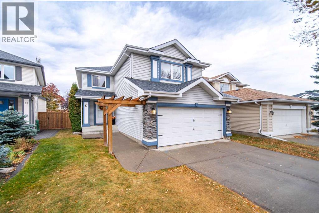 17 Hidden Close Nw, Calgary, Alberta  T3A 5P4 - Photo 1 - A2264922