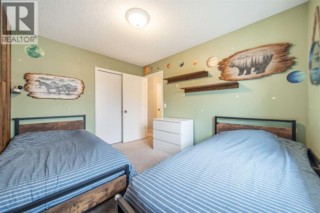 17 Hidden Close Nw, Calgary, Alberta  T3A 5P4 - Photo 34 - A2264922