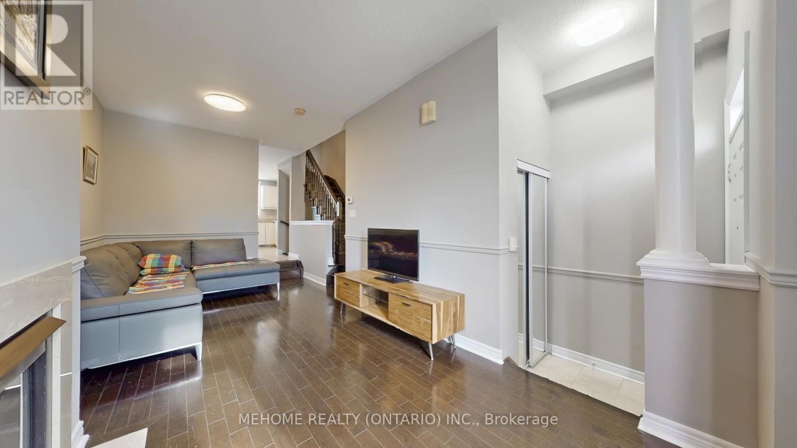 66j Finch Avenue W, Toronto, Ontario  M2N 7G1 - Photo 9 - C12473027