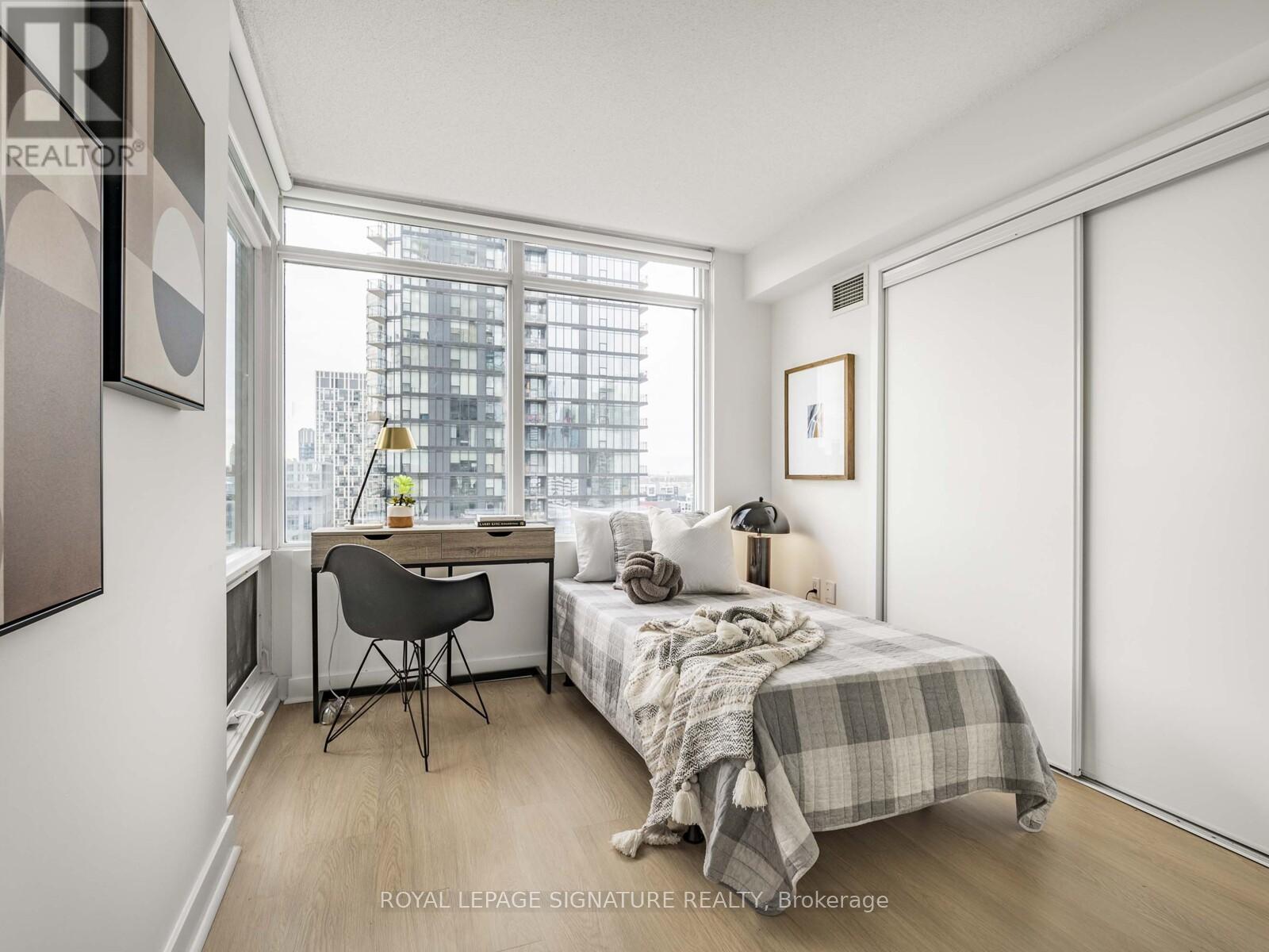 2709 - 25 Telegram Mews, Toronto, Ontario  M5V 3Z1 - Photo 11 - C12473050