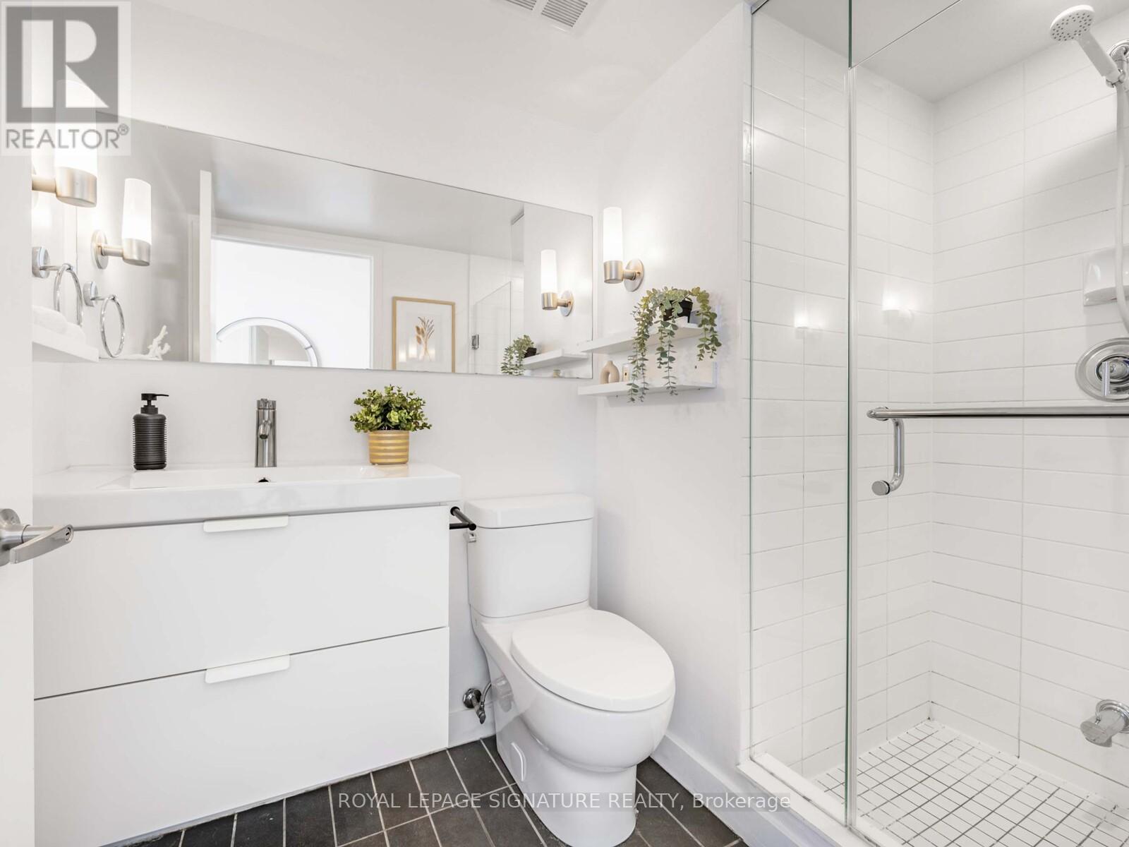 2709 - 25 Telegram Mews, Toronto, Ontario  M5V 3Z1 - Photo 15 - C12473050