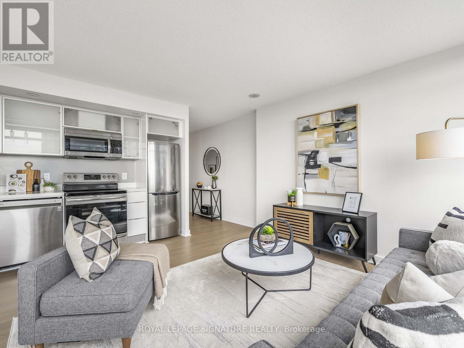 2709 - 25 Telegram Mews, Toronto, Ontario  M5V 3Z1 - Photo 3 - C12473050