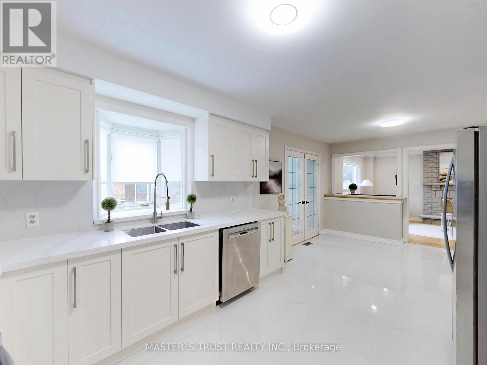 5 Jardin Hill Court, Toronto, Ontario  M2H 3R8 - Photo 24 - C12473056