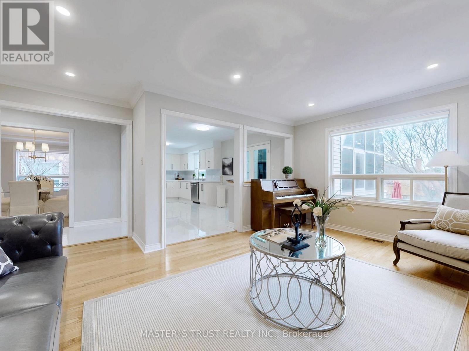 5 Jardin Hill Court, Toronto, Ontario  M2H 3R8 - Photo 26 - C12473056
