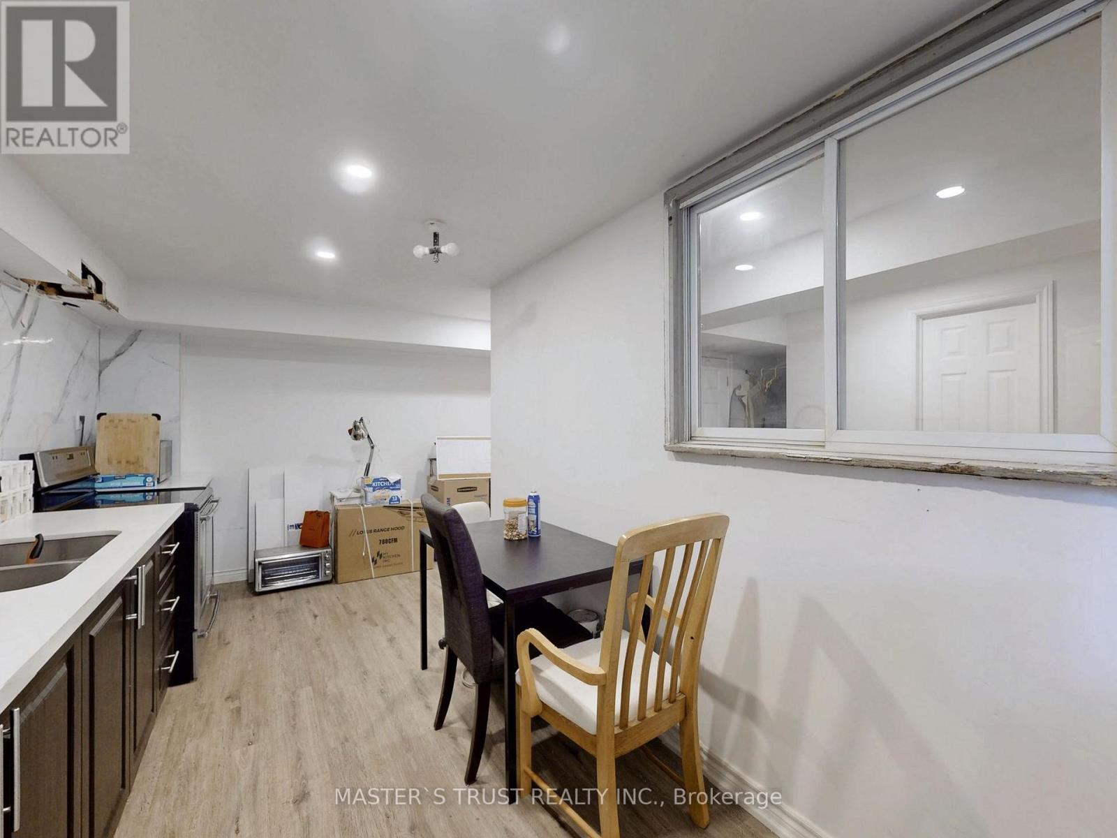 5 Jardin Hill Court, Toronto, Ontario  M2H 3R8 - Photo 33 - C12473056