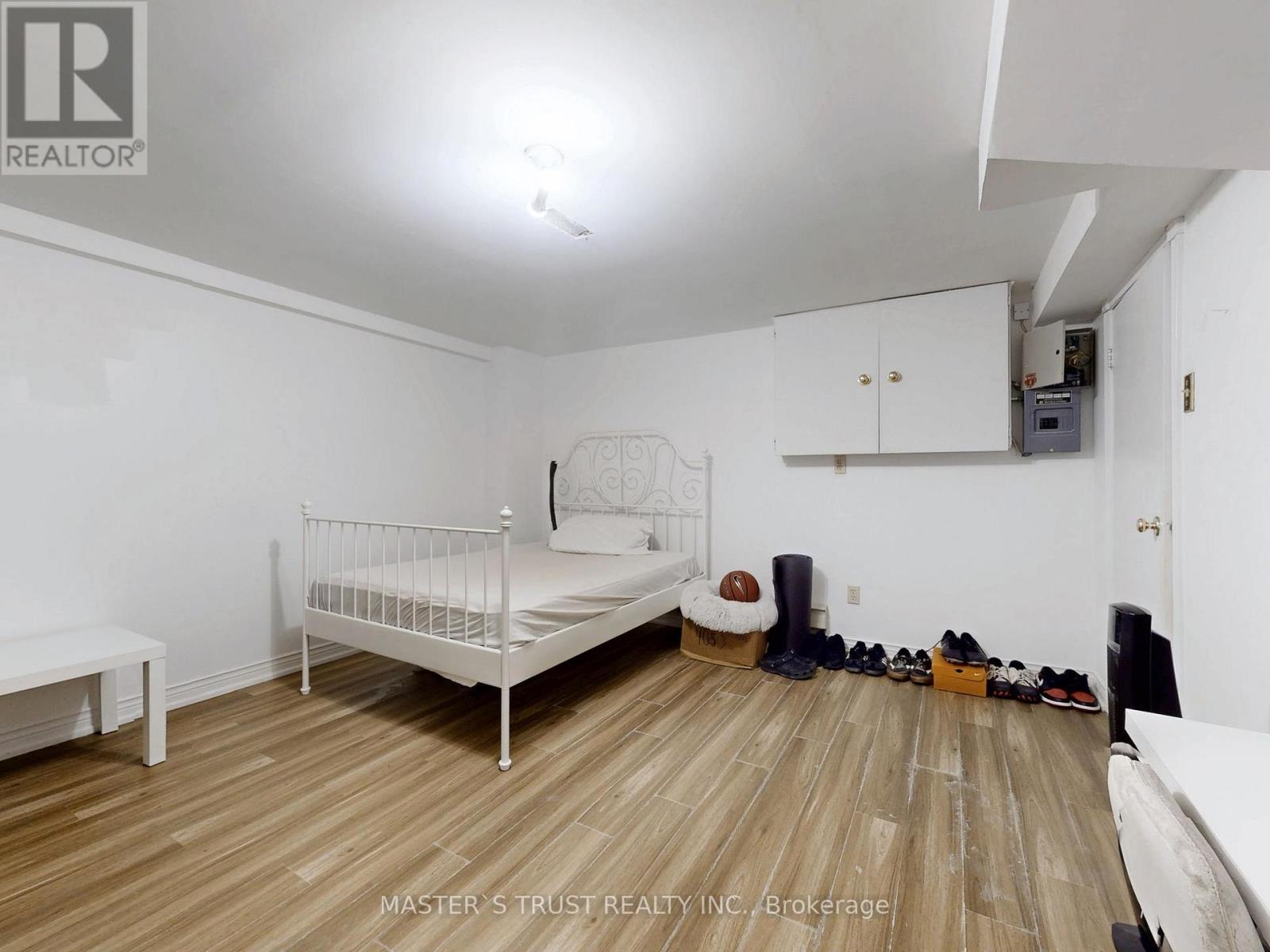 5 Jardin Hill Court, Toronto, Ontario  M2H 3R8 - Photo 36 - C12473056