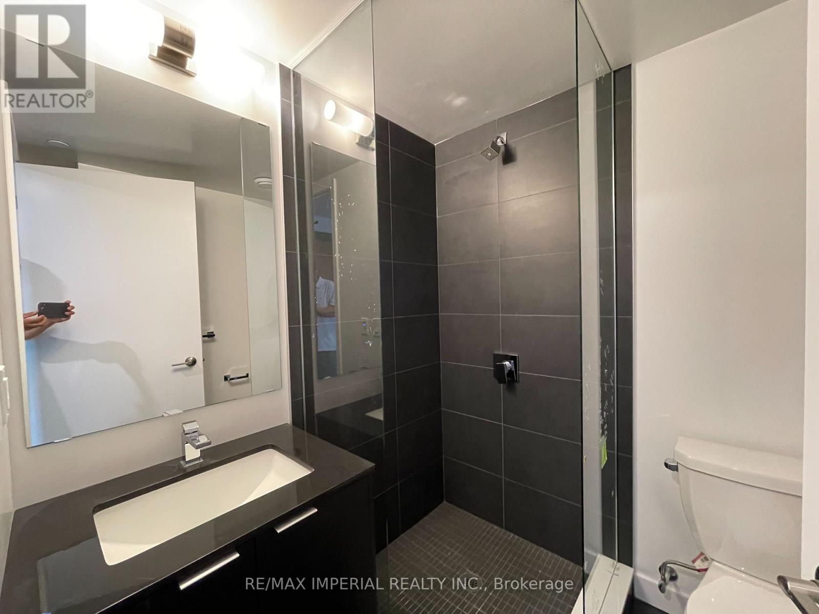 1107 - 8 Tippett Road, Toronto, Ontario  M3H 0E7 - Photo 11 - C12473065