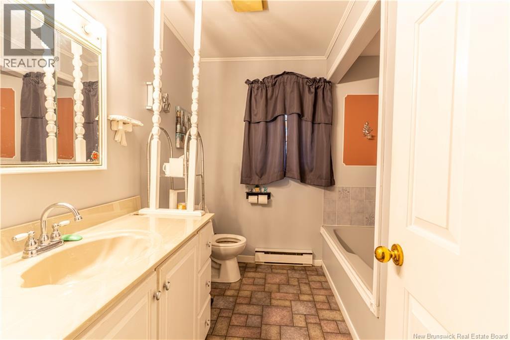 23 Adams Avenue, Miramichi, New Brunswick  E1V 3Y6 - Photo 16 - NB128864