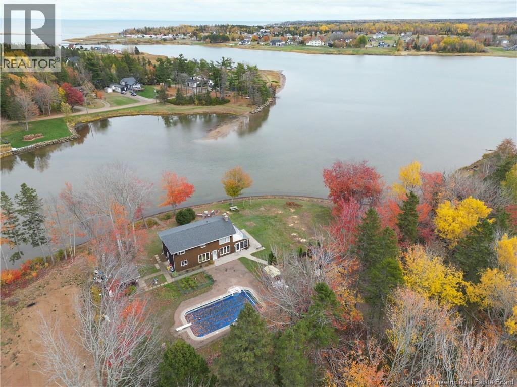 74 Soleil, Grand-Barachois, New Brunswick  E4P 8M3 - Photo 1 - NB128825