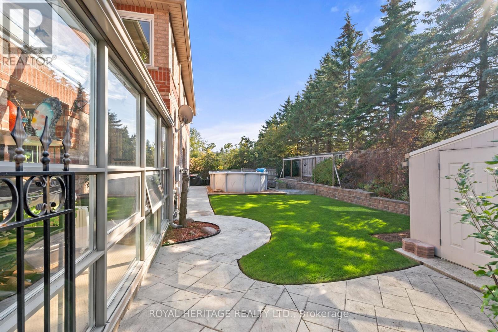 1101 Gossamer Drive, Pickering, Ontario  L1X 2T7 - Photo 43 - E12473051