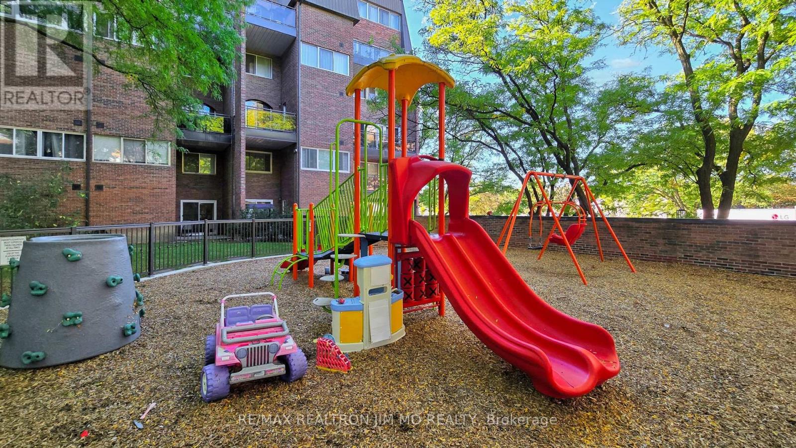 332 - 16 Elgin Street, Markham, Ontario  L3T 4T4 - Photo 25 - N12473025