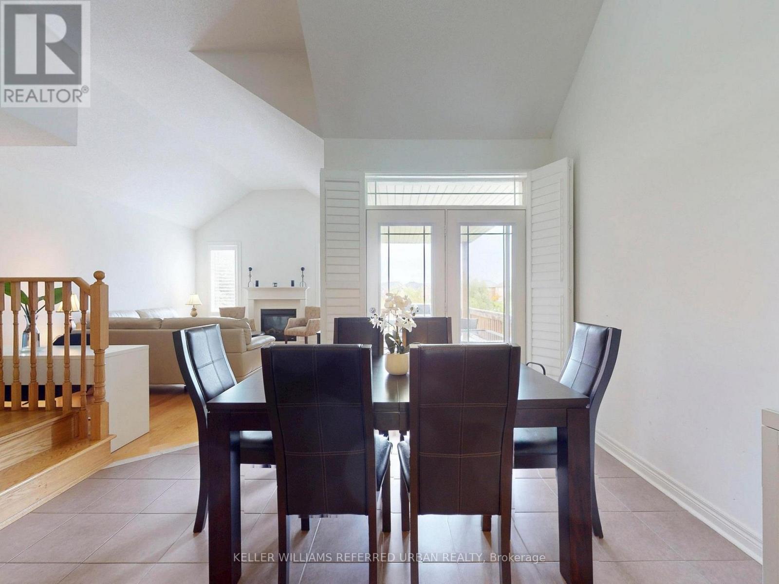 45 Brookview Drive, Bradford West Gwillimbury, Ontario  L3Z 0S6 - Photo 13 - N12473028