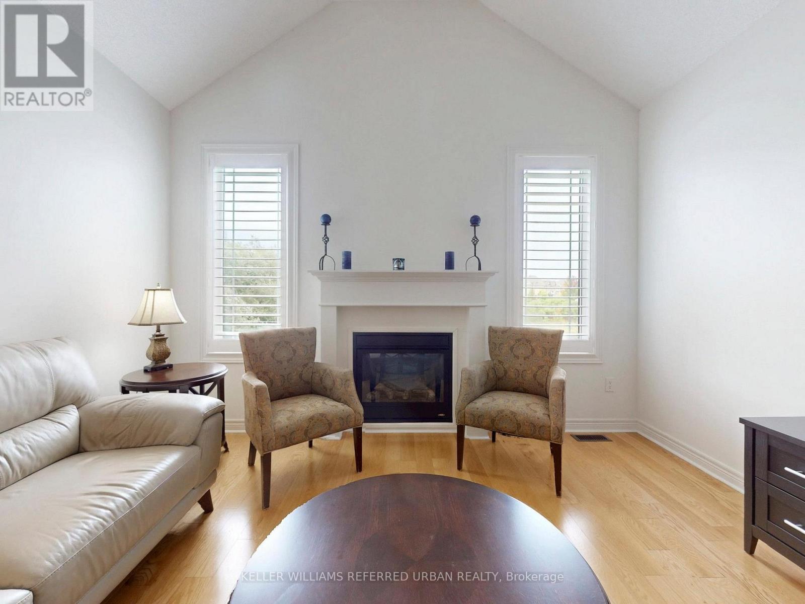 45 Brookview Drive, Bradford West Gwillimbury, Ontario  L3Z 0S6 - Photo 20 - N12473028