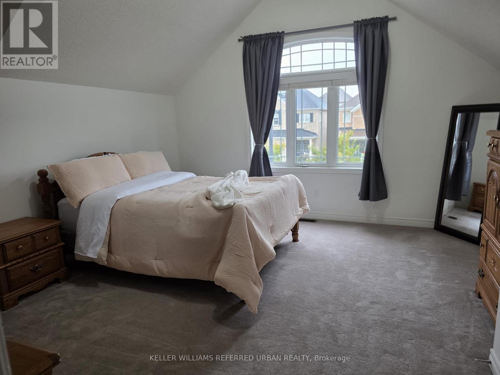 45 Brookview Drive, Bradford West Gwillimbury, Ontario  L3Z 0S6 - Photo 32 - N12473028