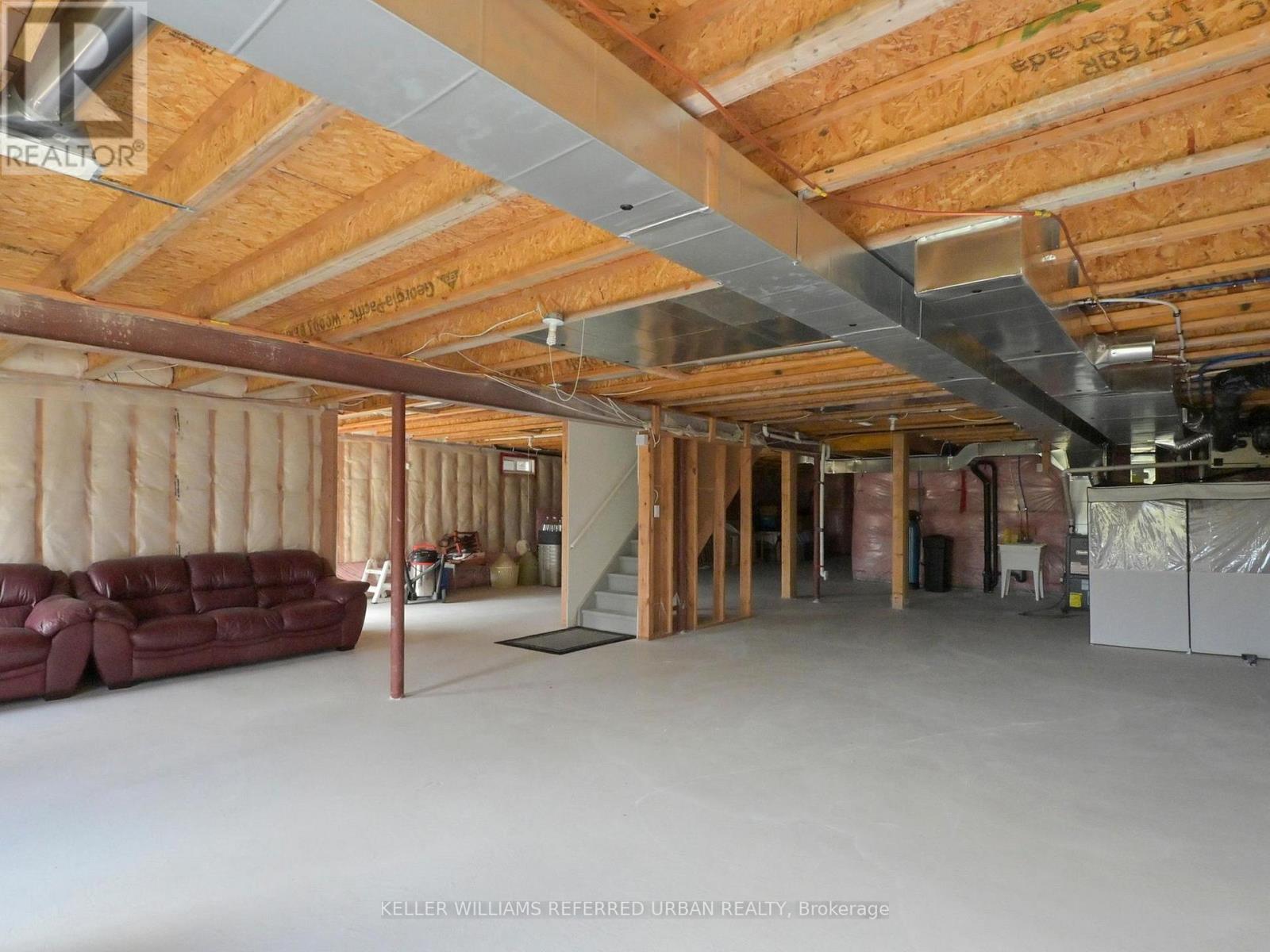 45 Brookview Drive, Bradford West Gwillimbury, Ontario  L3Z 0S6 - Photo 36 - N12473028