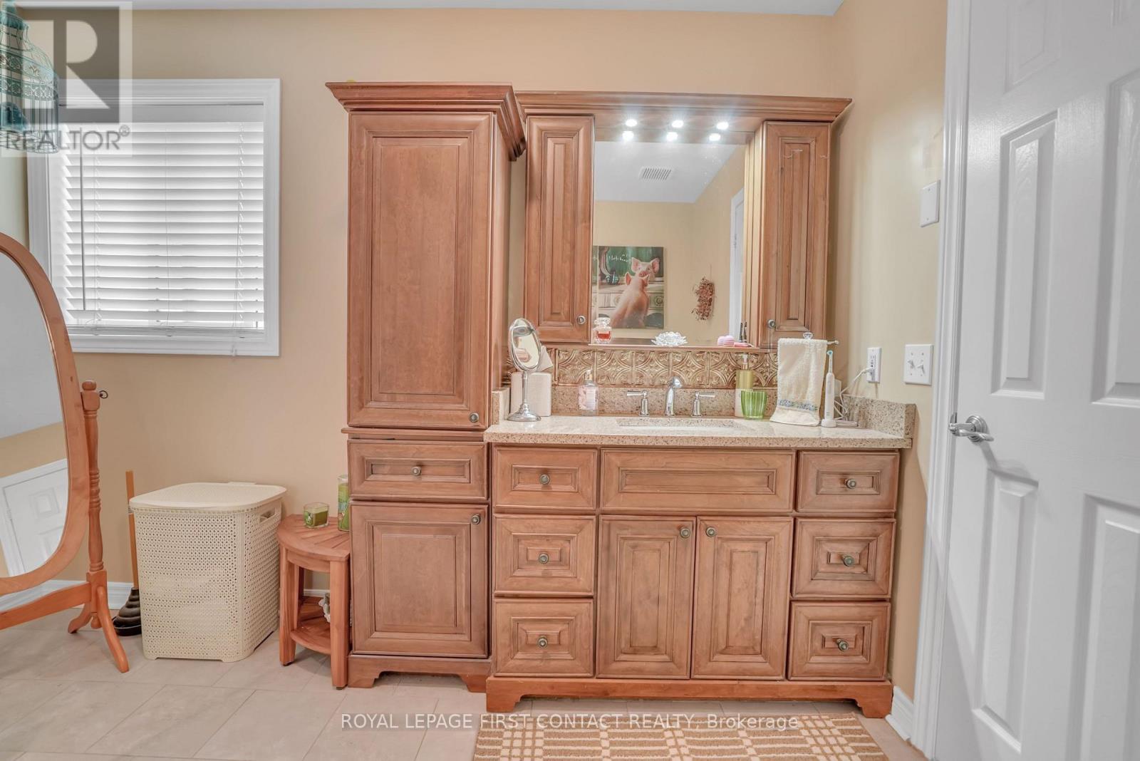 40 Felt Crescent, Barrie, Ontario  L4N 8V1 - Photo 19 - S12473053