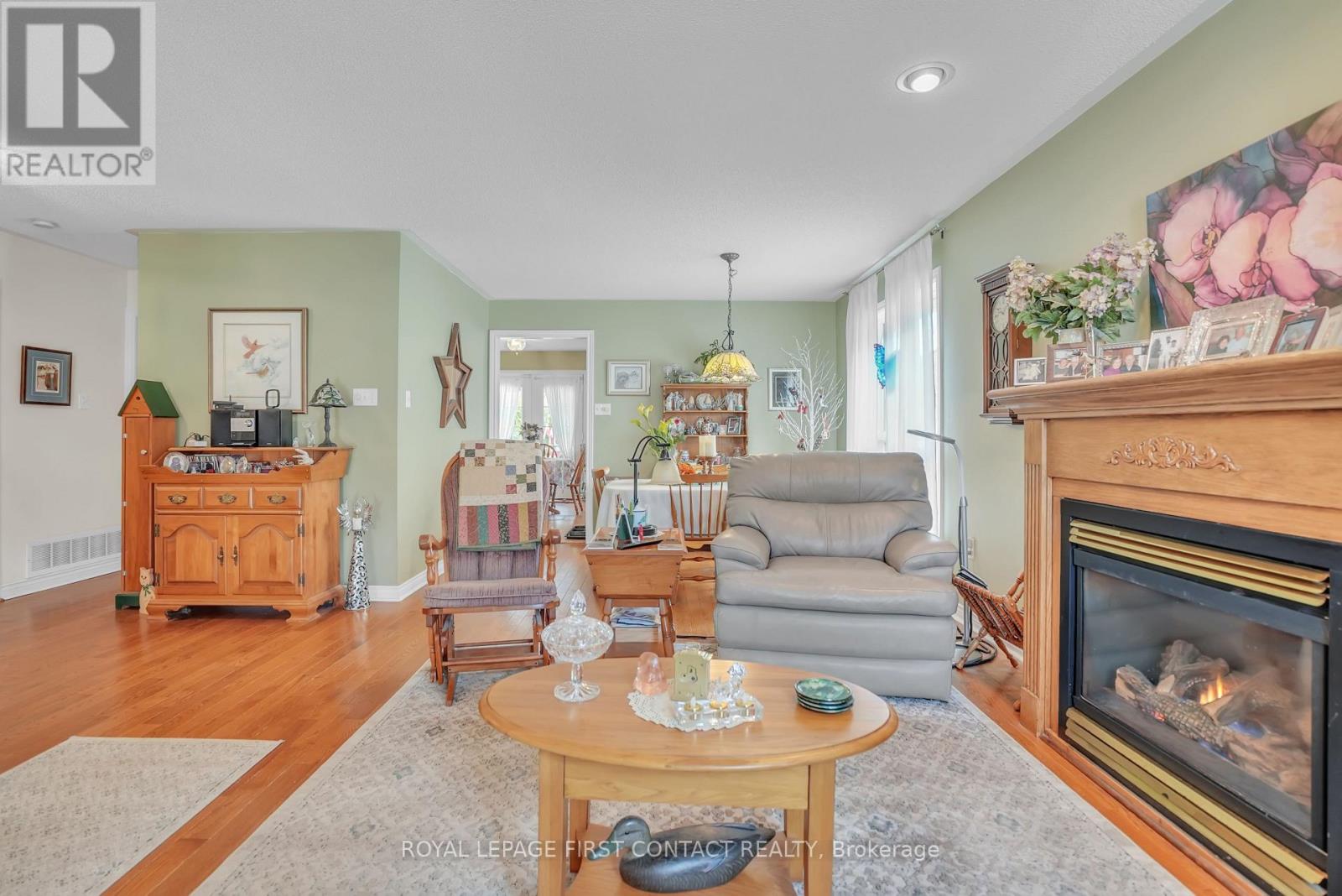 40 Felt Crescent, Barrie, Ontario  L4N 8V1 - Photo 7 - S12473053