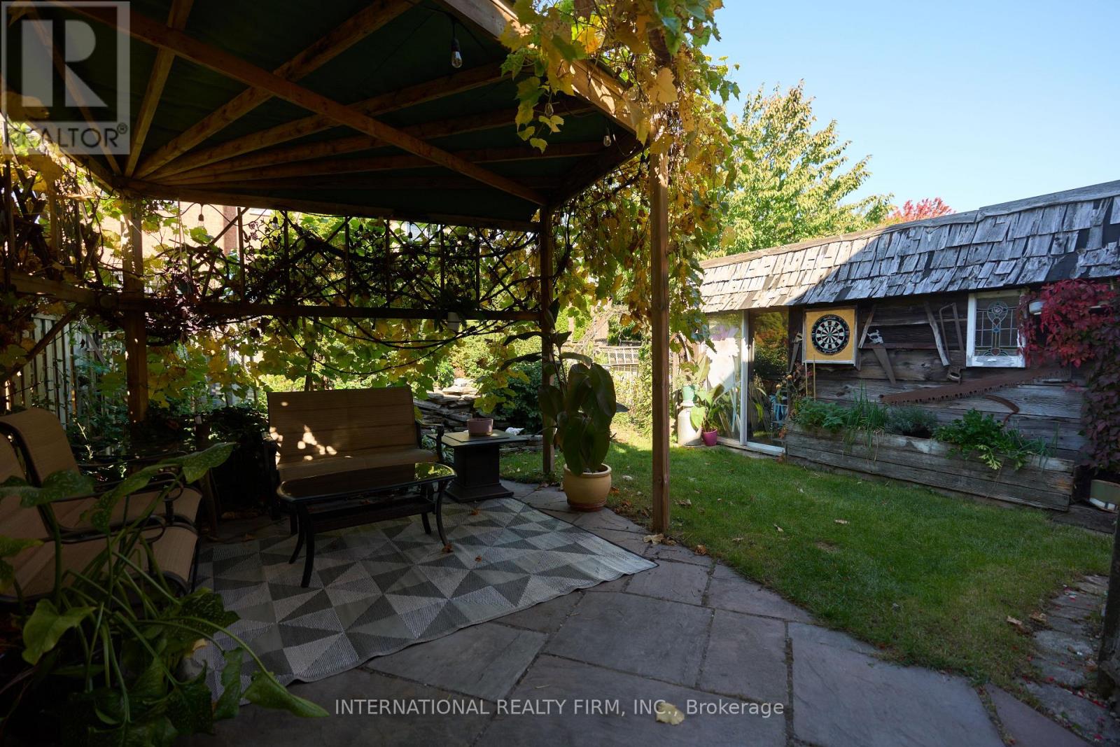 1493 Warbler Road, Oakville, Ontario  L6M 4B1 - Photo 21 - W12473023