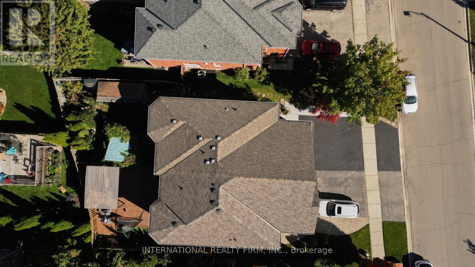 1493 Warbler Road, Oakville, Ontario  L6M 4B1 - Photo 23 - W12473023